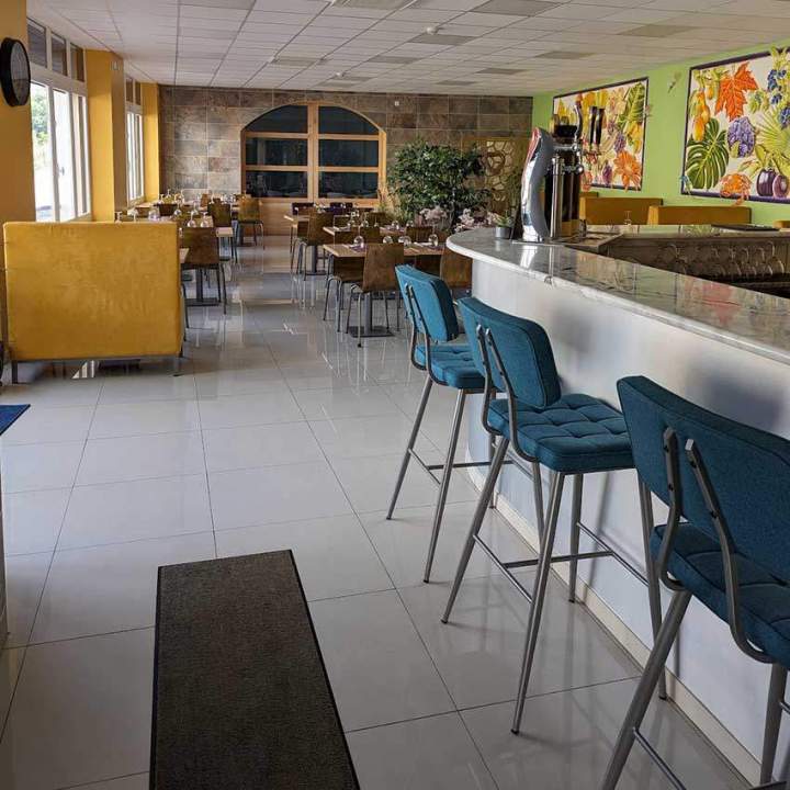 Un espace extérieur agréable pour profiter du beau temps